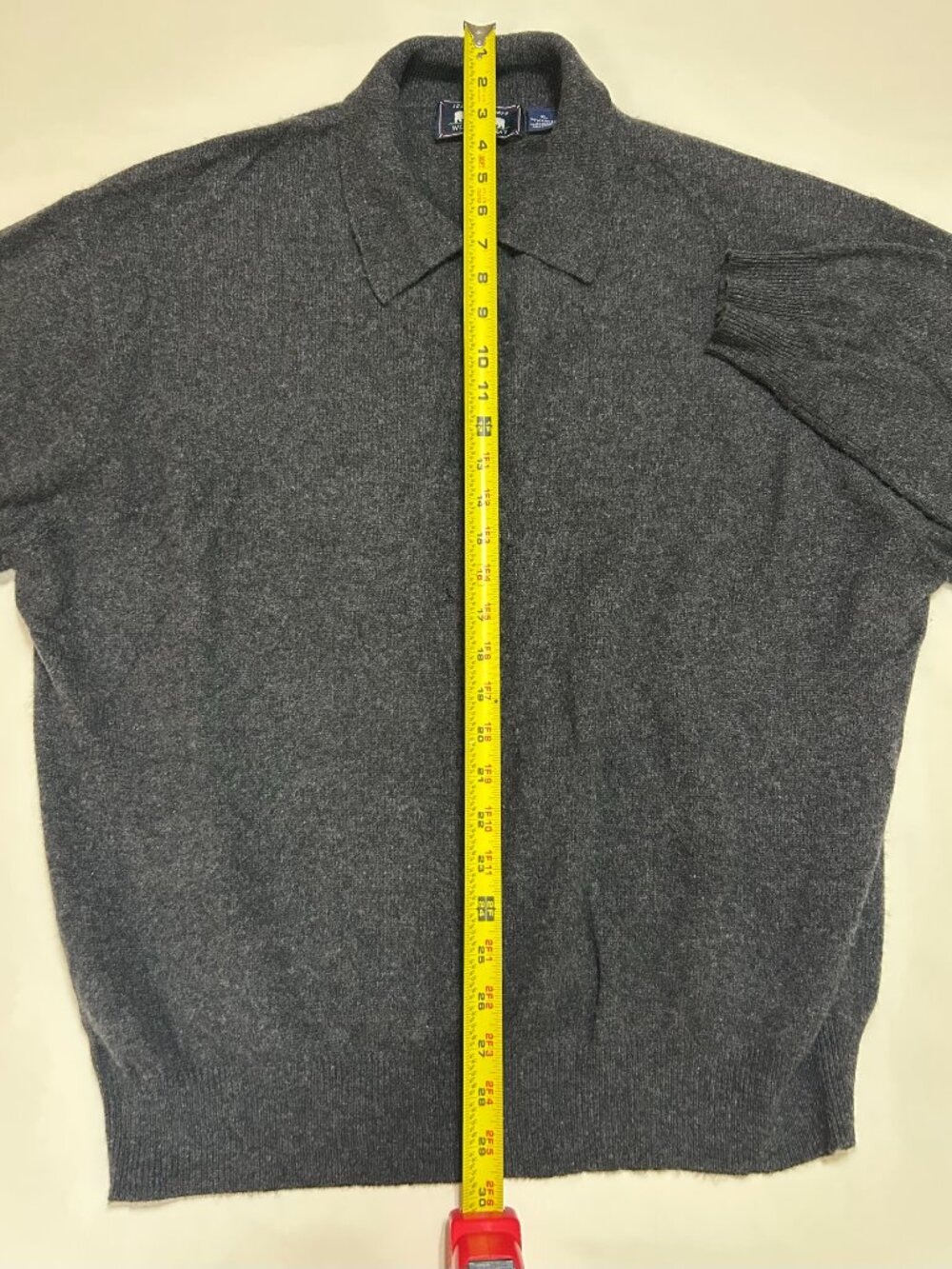 Woods & Gray Long-Sleeve Polo; 100% Wool; Dry Clean Only; Men's XL; Dark Gray - Picture 6 of 11
